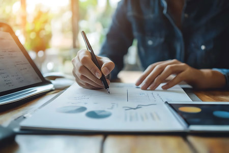 家族全員でポイントを貯めて使う！家計管理に役立つポイント共有方法