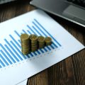 単身世帯と夫婦世帯で大きく変わる老後資金、必要額の目安とその算出方法