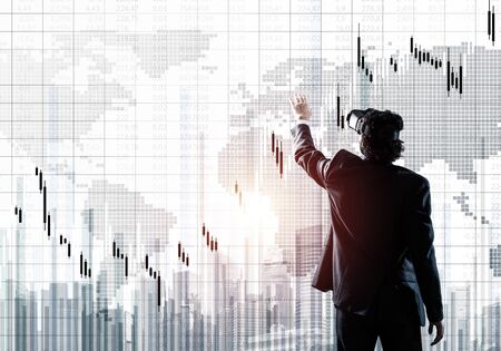 老後資金はいくら貯めれば安心？平均値・中央値から見える現実