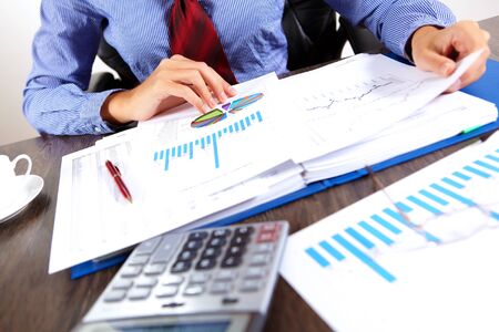 クレジットカード年会費の無駄を省く比較検討と切り替え実践例